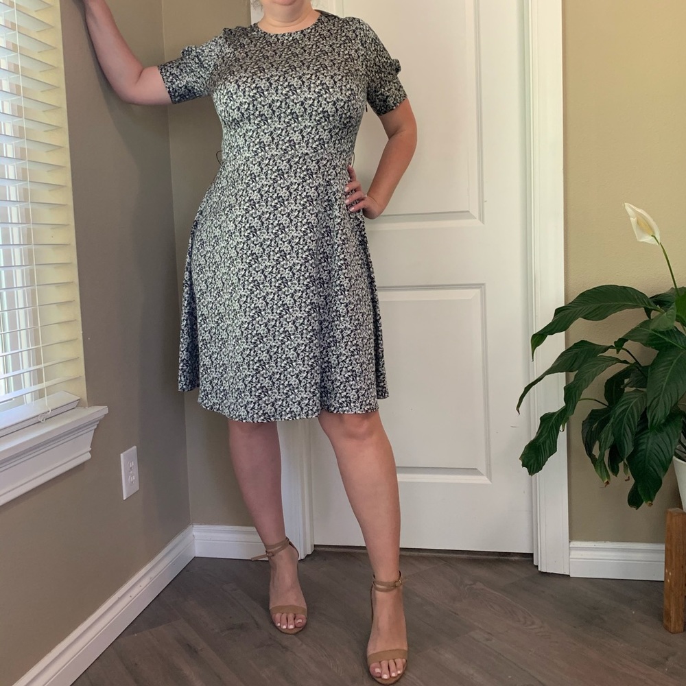Black and white H&M midi dress L